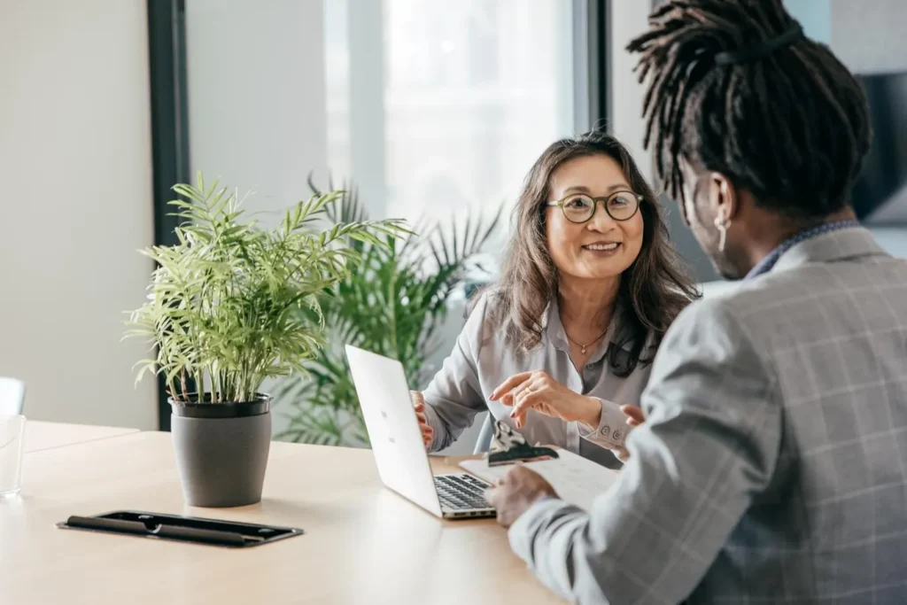 What a Career Coach Can Do for You A Clear Guide for Professionals Seeking Direction