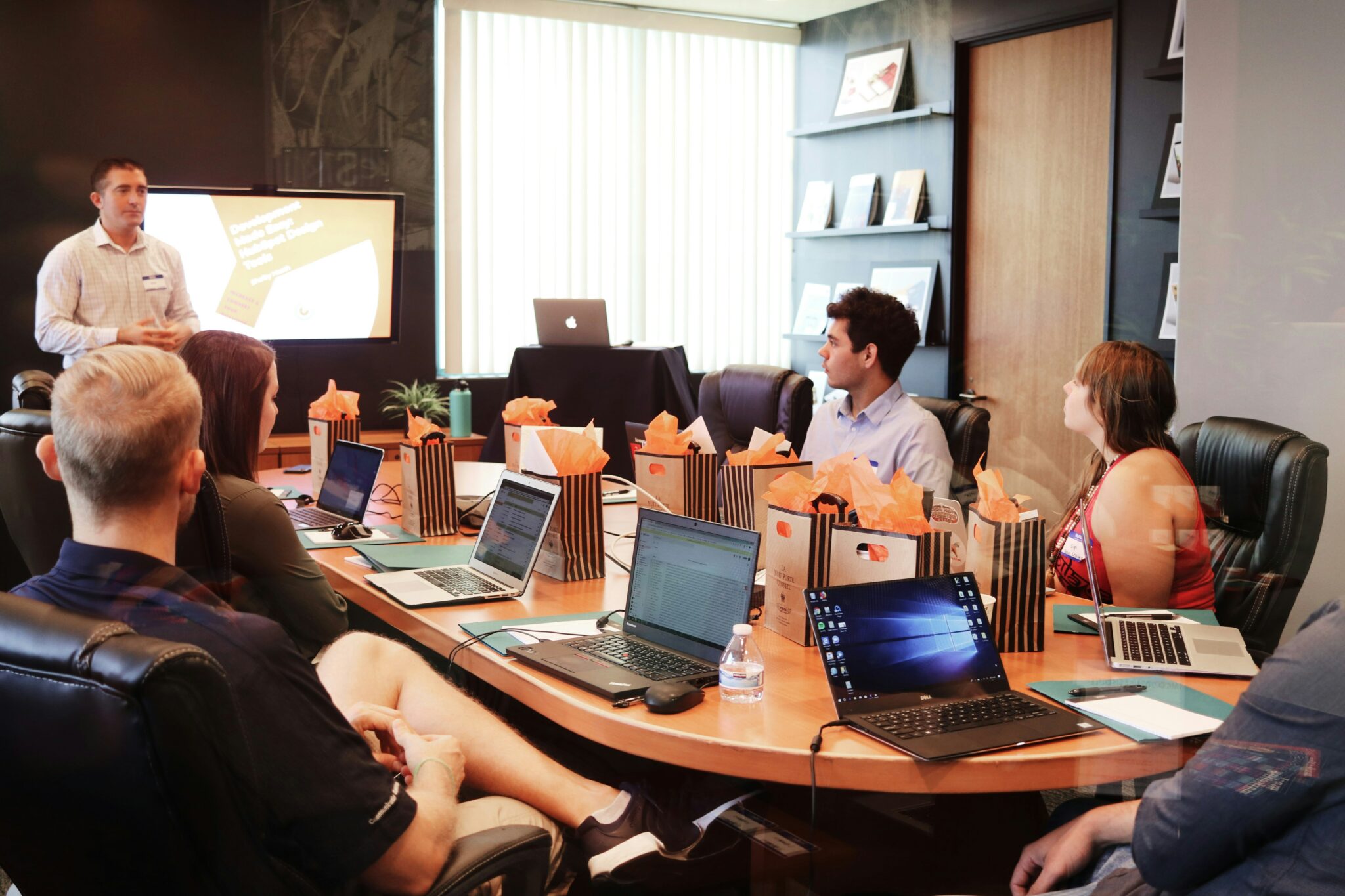 Mastering Ticket Sales Training How to Equip Teams for Higher Conversions and Stronger Customer Engagement