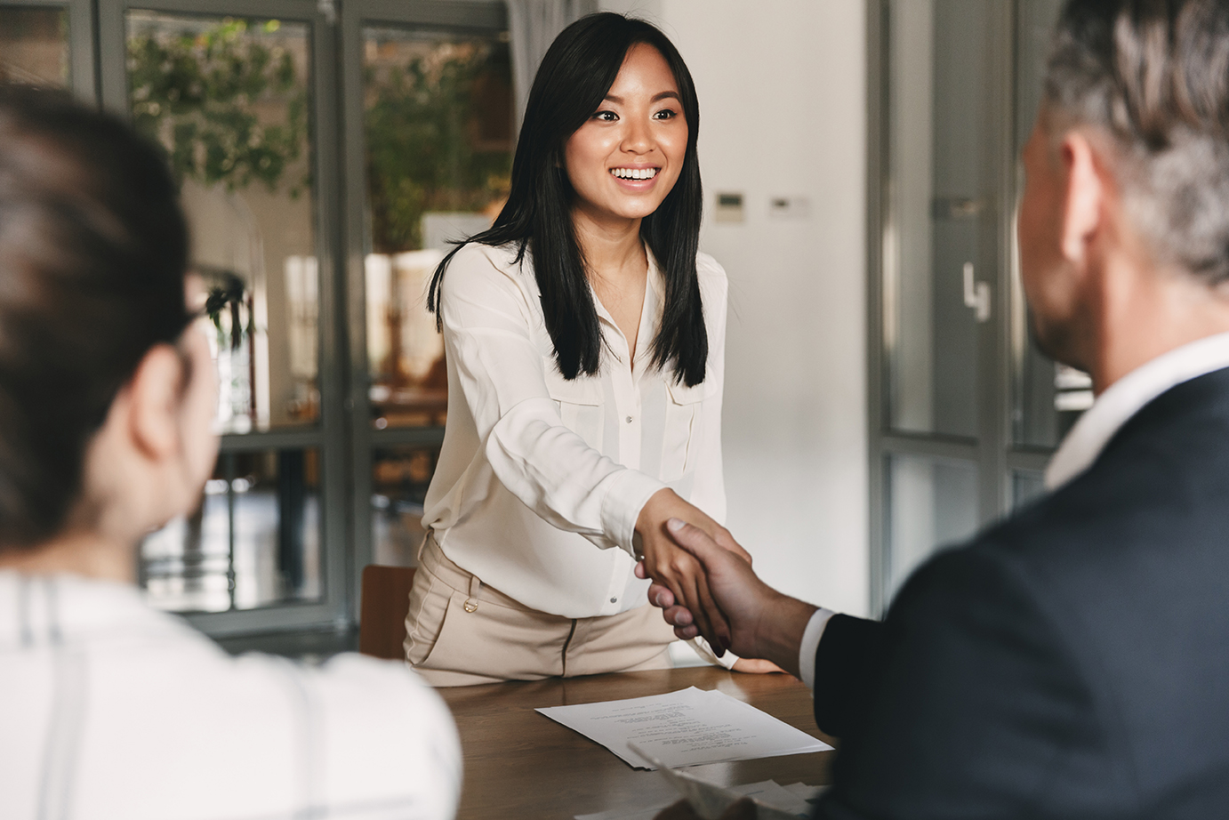 Sales Closers Mastering the Art of Turning Prospects into Clients